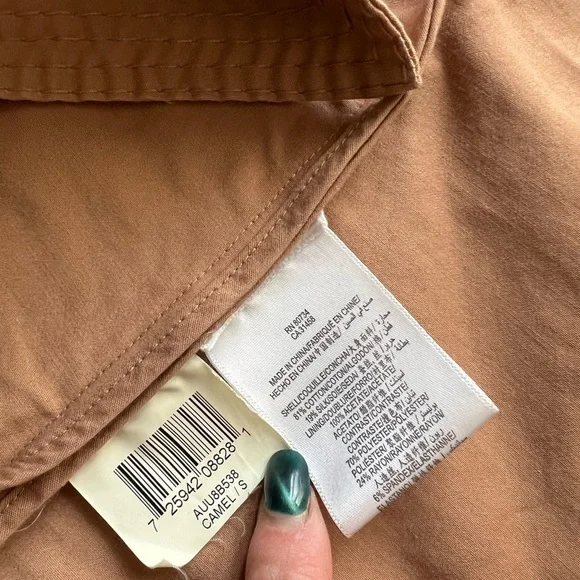 BCBG Maxazria Women's Camel Trench Coat Size small - Picture 4 of 6